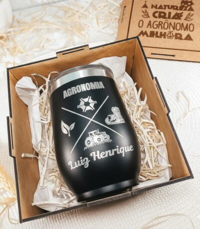 kit presente cuia na caixa com copo térmico personalizado e caixa MDF
