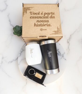 kit brinde empresarial com copos gravados a laser e caixa MDF personalizada
